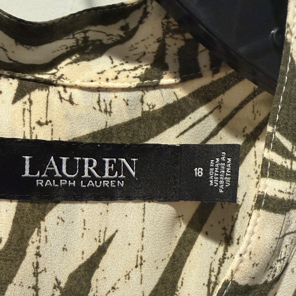 Lauren Ralph Lauren Olive and Cream Botanical Tie-Waist Maxi Dress - Picture 2 of 6